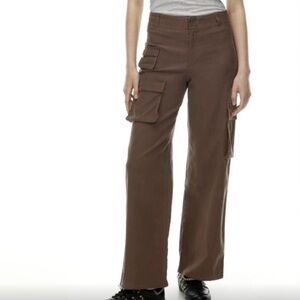 Aritzia Wilfred Free Picture High Waist Wide Leg Utility Cargo Pants Cream 16